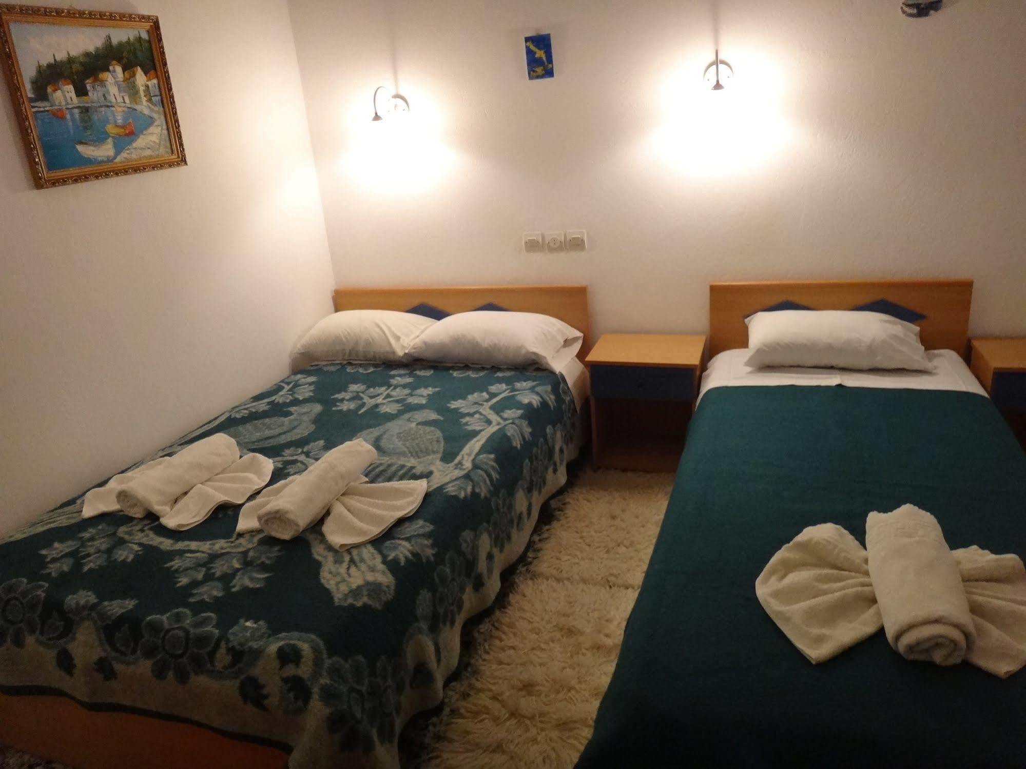 Sofia Rooms Loutrá Edipsoú Eksteriør bilde