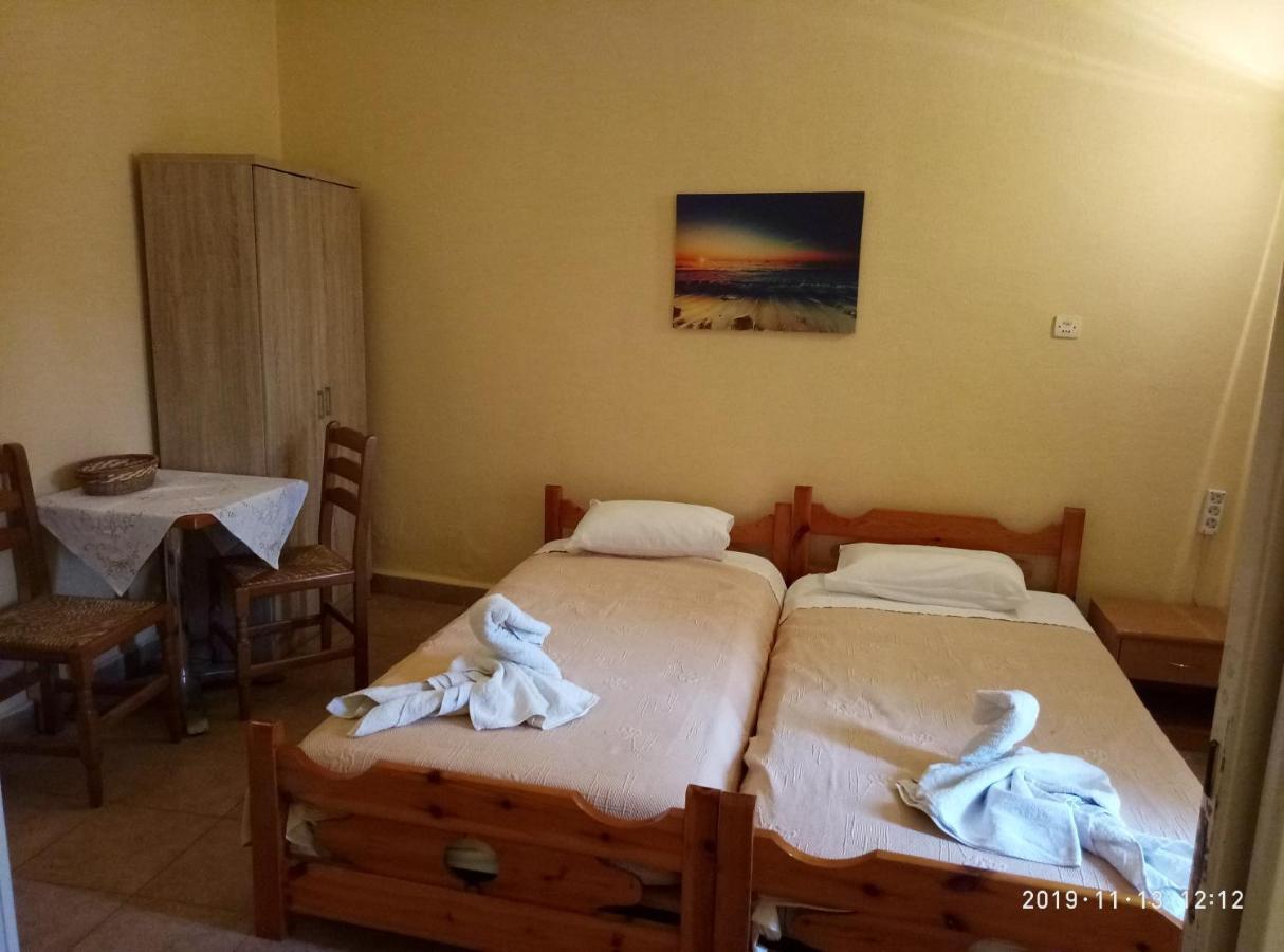 Sofia Rooms Loutrá Edipsoú Eksteriør bilde