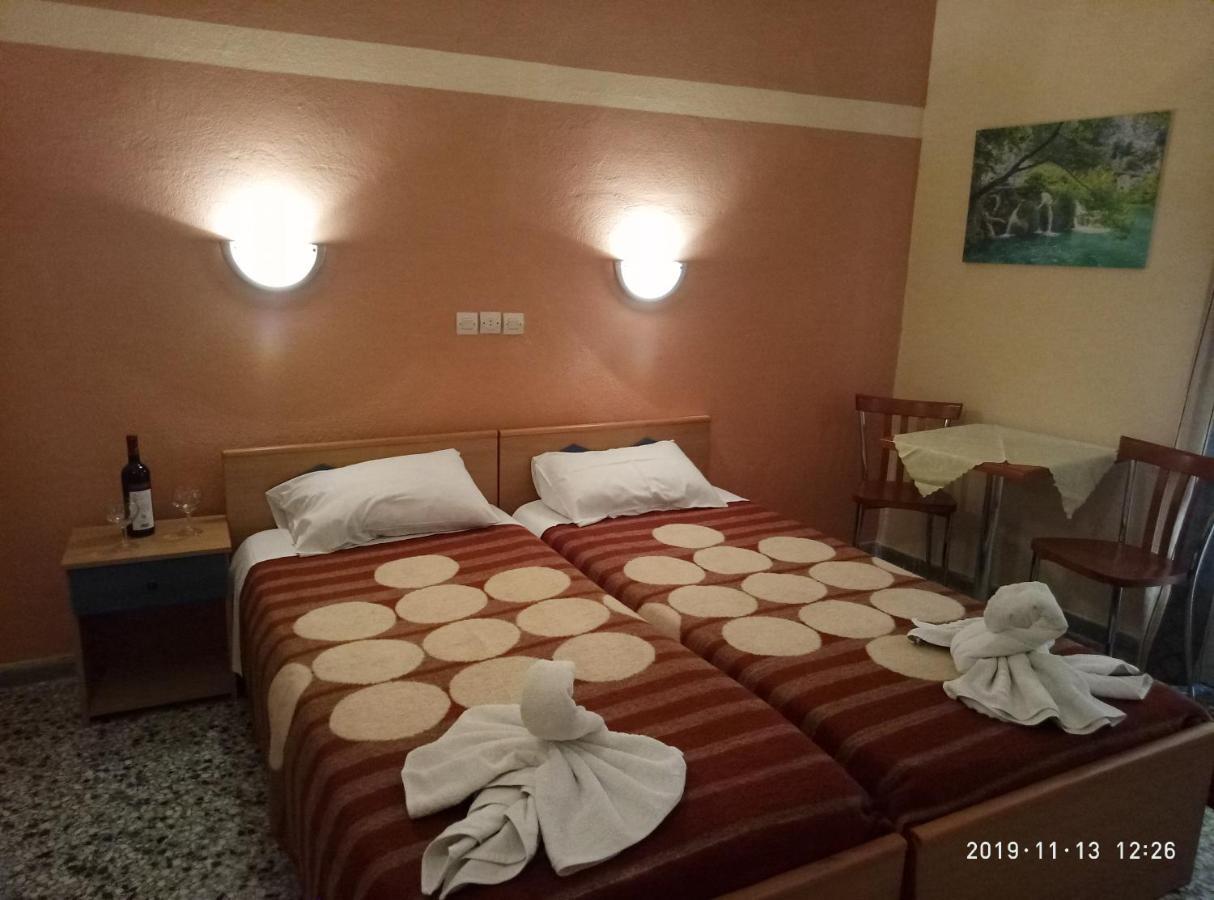 Sofia Rooms Loutrá Edipsoú Eksteriør bilde