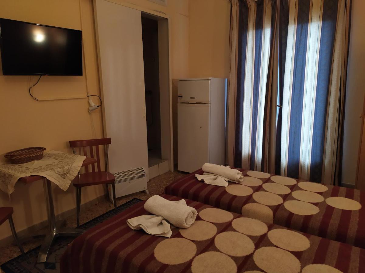Sofia Rooms Loutrá Edipsoú Eksteriør bilde